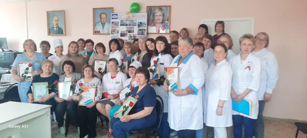 В Сосновской ЦРБ чествовали медицинских сестёр