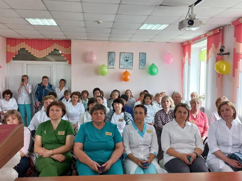 В Сосновской ЦРБ состоялось торжественное мероприятие, посвященное празднованию Международного дня медицинской сестры